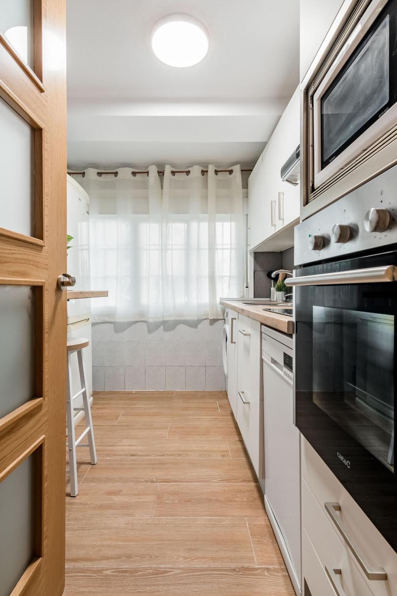 Charming Madrid Comillas Εξωτερικό φωτογραφία